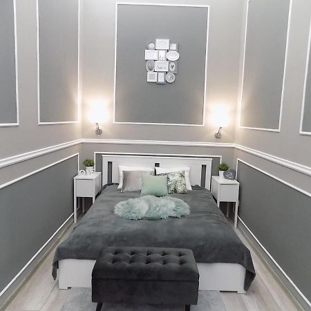בודפשט A10 Alkotmany B Apartment מראה חיצוני תמונה