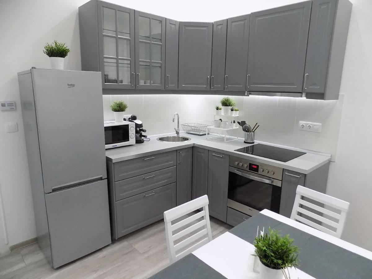 בודפשט A10 Alkotmany B Apartment מראה חיצוני תמונה