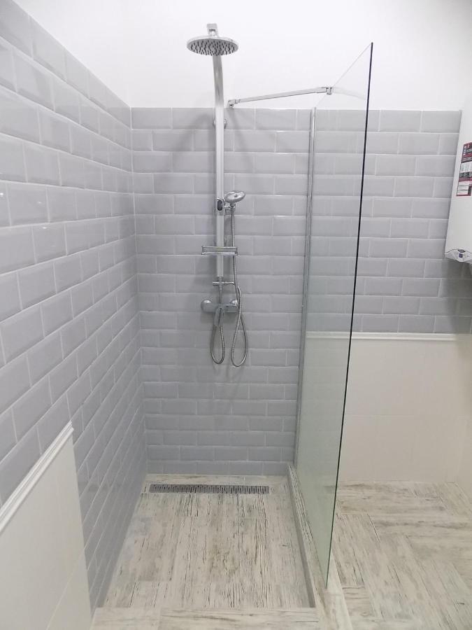 בודפשט A10 Alkotmany B Apartment מראה חיצוני תמונה
