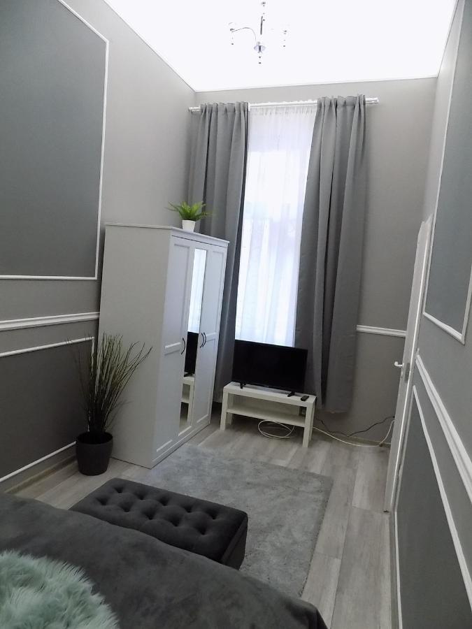 בודפשט A10 Alkotmany B Apartment מראה חיצוני תמונה